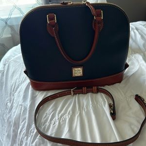 Dooney and Bourke - pebbled grain zip satchel
